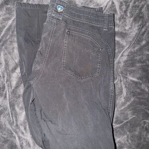 KUHL Legendary Pants Women’s Size 14 Dark Gray Multi-Pockets Cargo Hiking